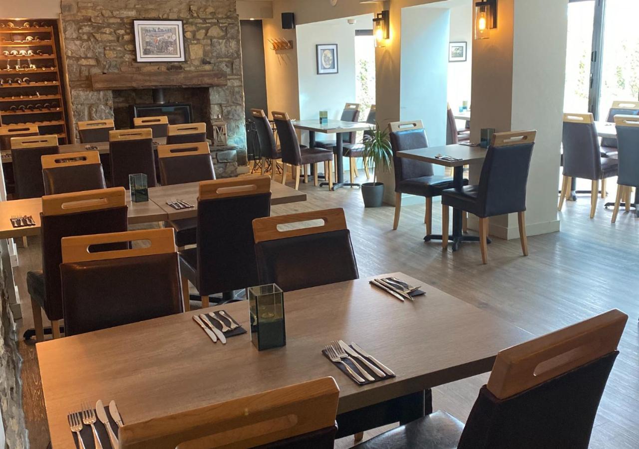 The Roost On Rock Road Hotel Barry Luaran gambar