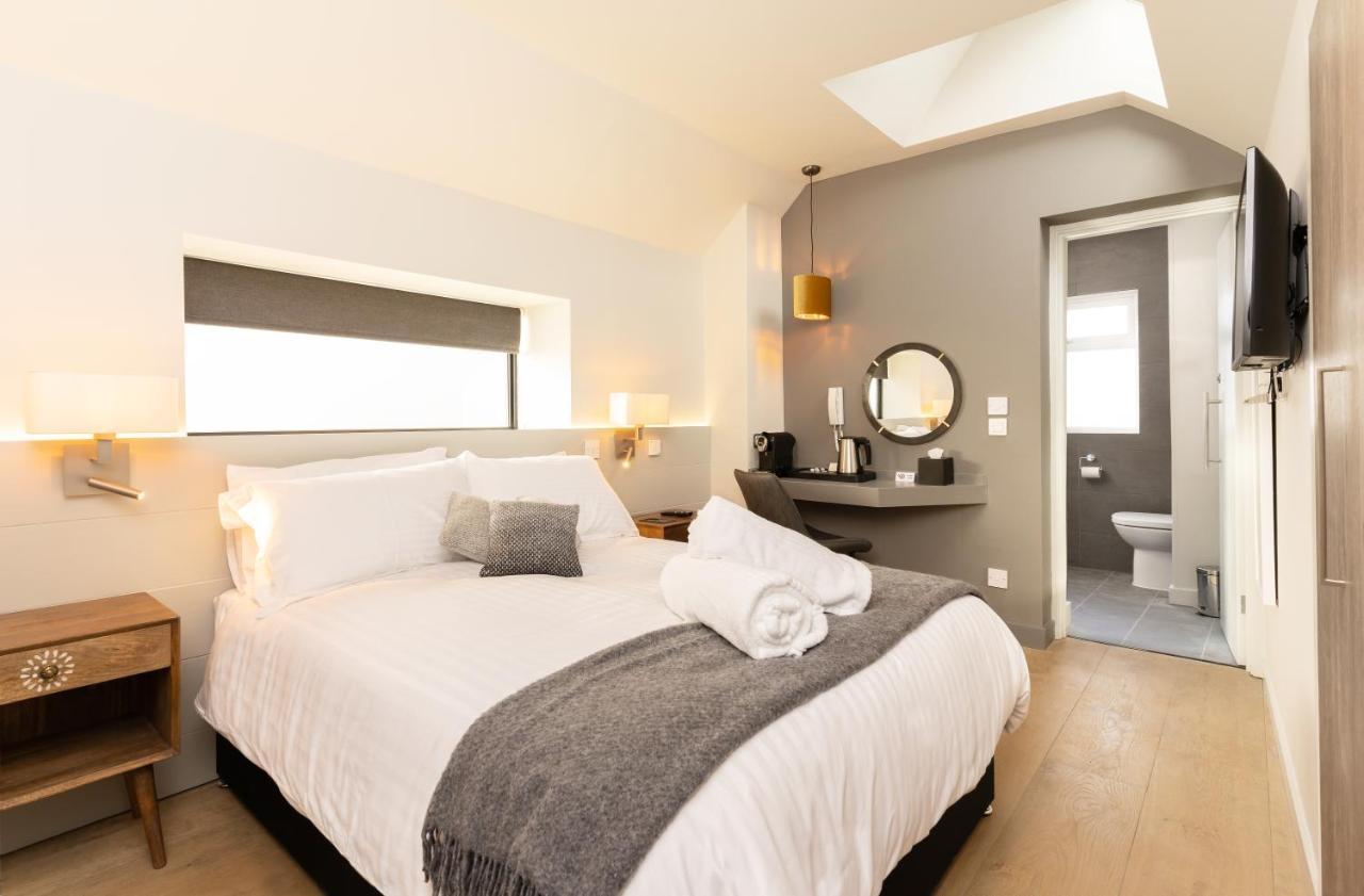 The Roost On Rock Road Hotel Barry Luaran gambar