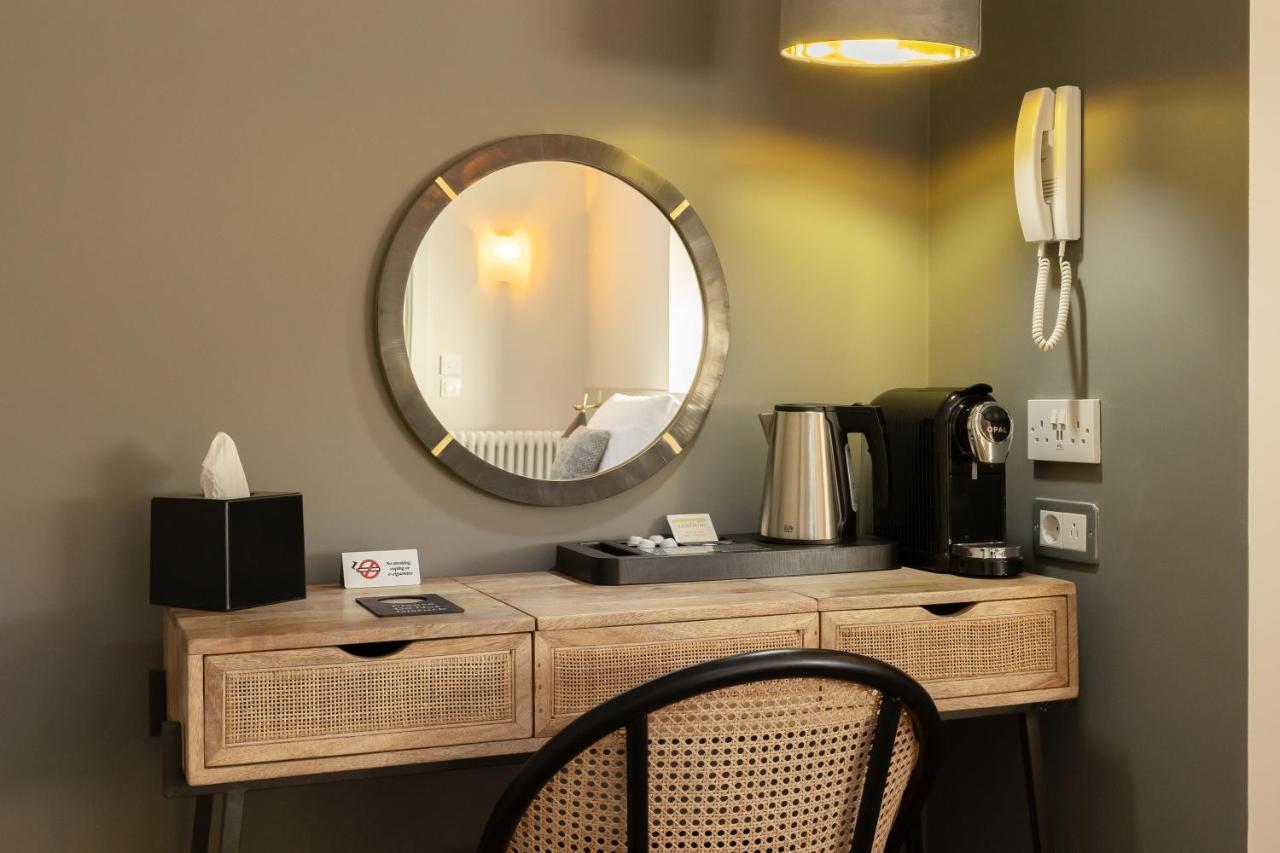 The Roost On Rock Road Hotel Barry Luaran gambar