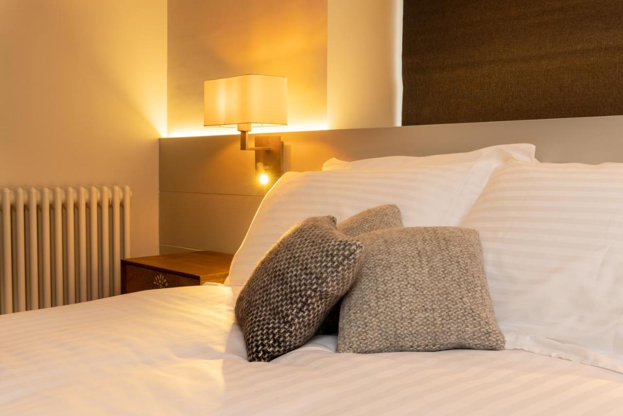 The Roost On Rock Road Hotel Barry Luaran gambar